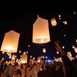 Yeepeng Lanna Sky Lantern Festival 2023 Ticket at Gassan Panorama Golf Club in Lamphun from Chiang Mai Thailand 552b08ee 9cf7 4b1a 831c cb6b4255b538