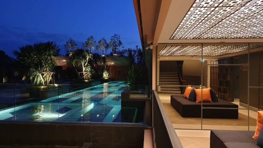 PRIME TOWN - Posh & Port Hotel PHUKET